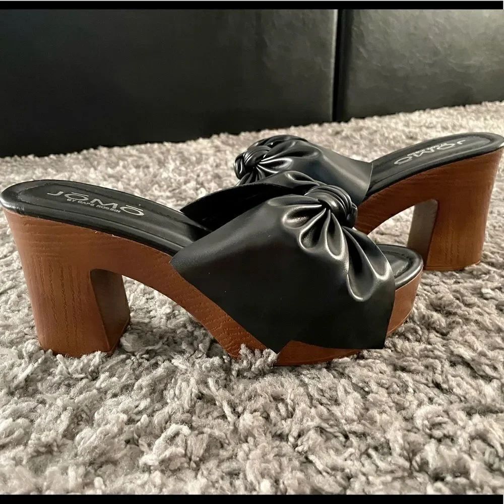 NIB Platform Bow Heels - Picture 3 of 12